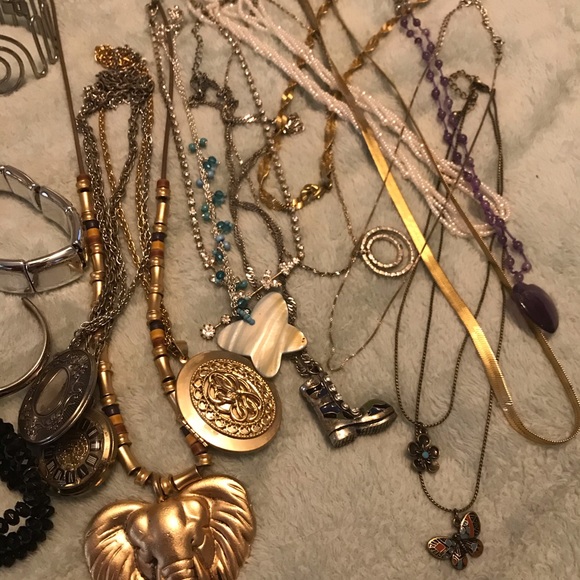 Jewelry Bundle - Picture 4 of 5